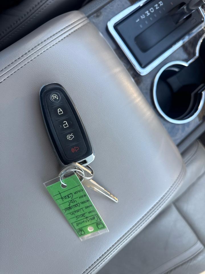 Lincoln Navigator 4WD 4dr 2015