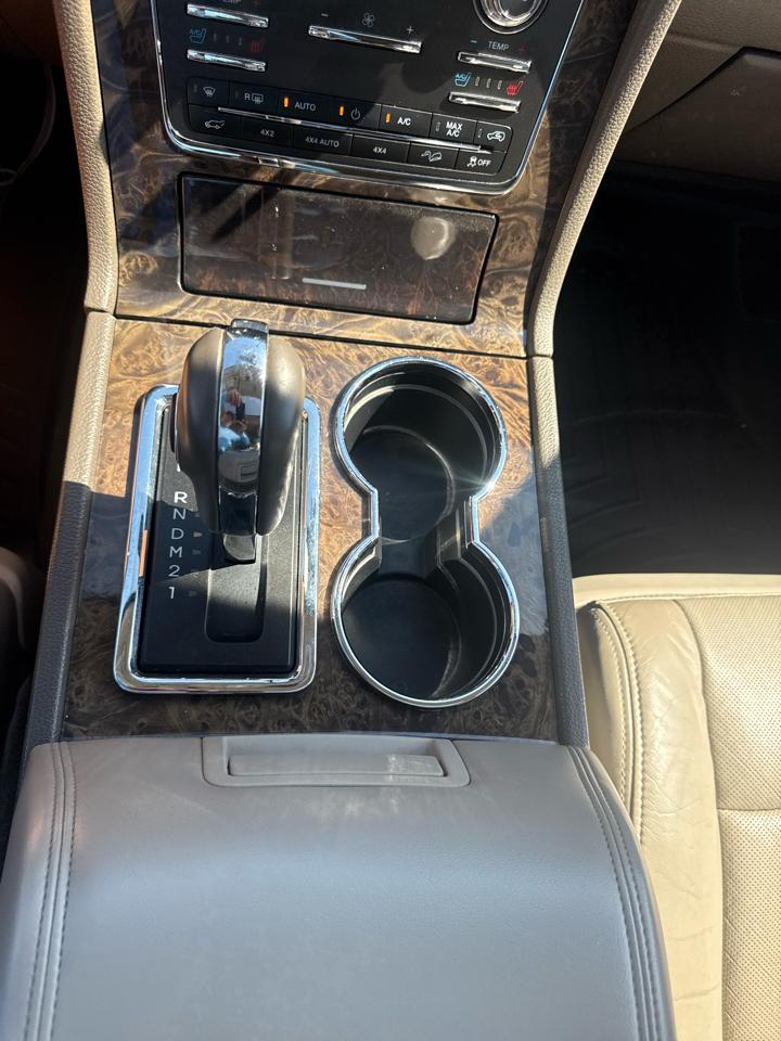 Lincoln Navigator 4WD 4dr 2015