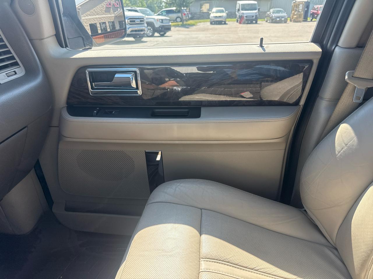 Lincoln Navigator 4WD 4dr 2015