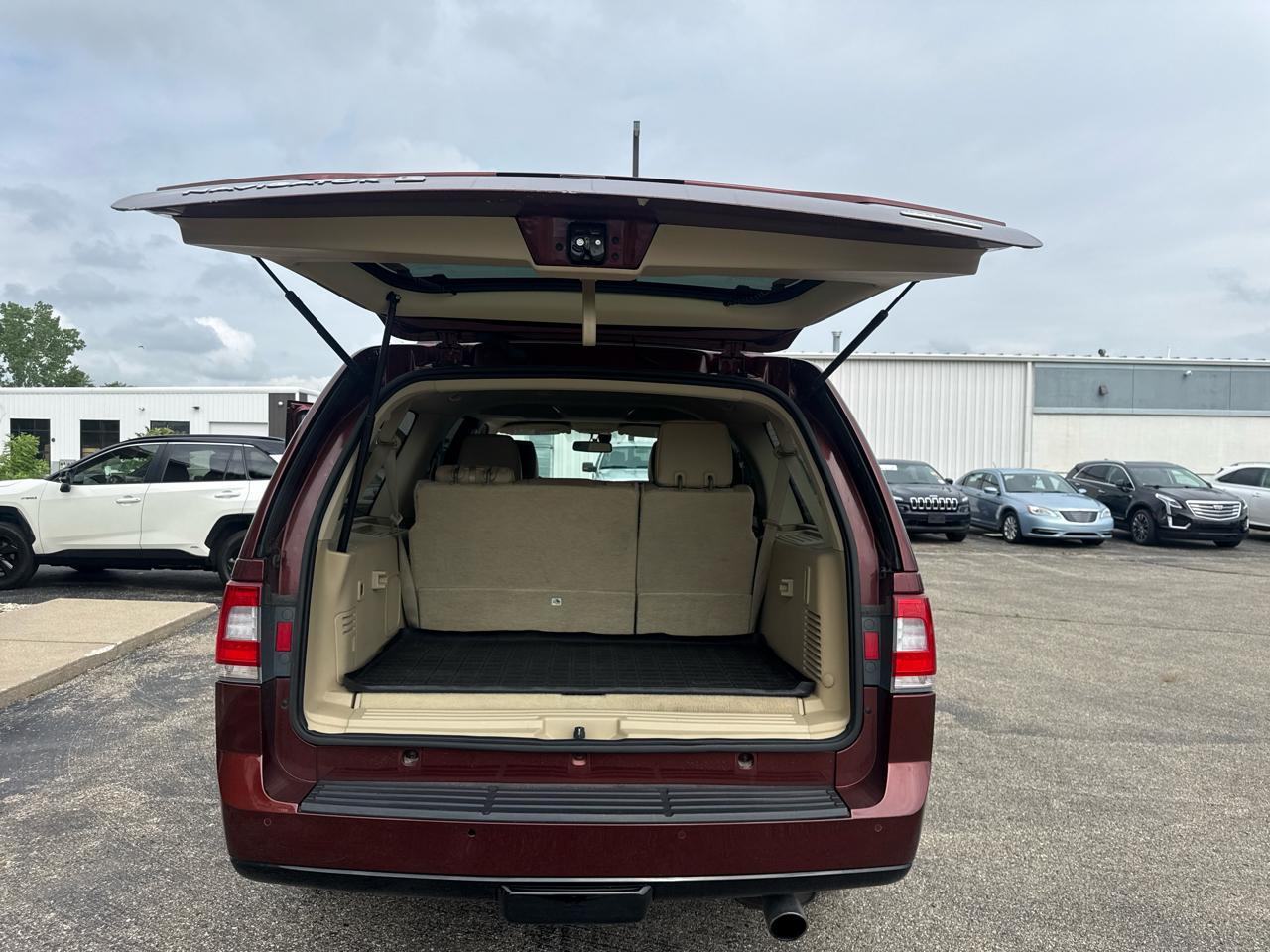 Lincoln Navigator L 4WD 4dr Reserve 2016