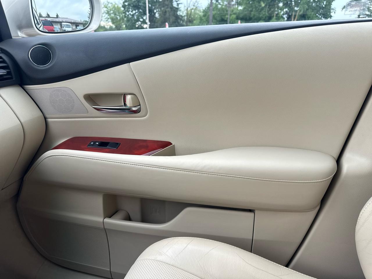 Lexus RX 350 AWD 4dr 2011