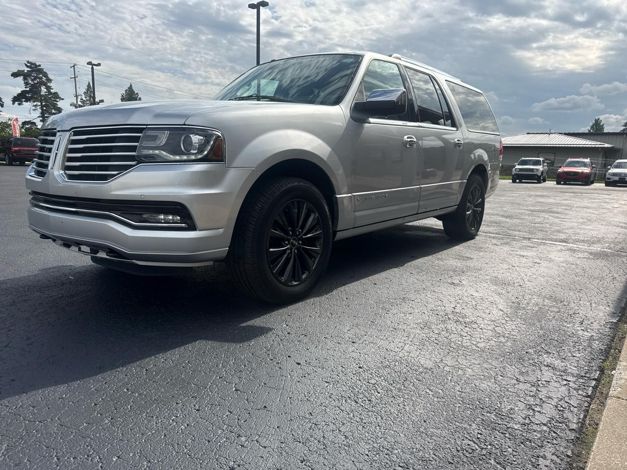 Lincoln Navigator L 4x4 Select 2017