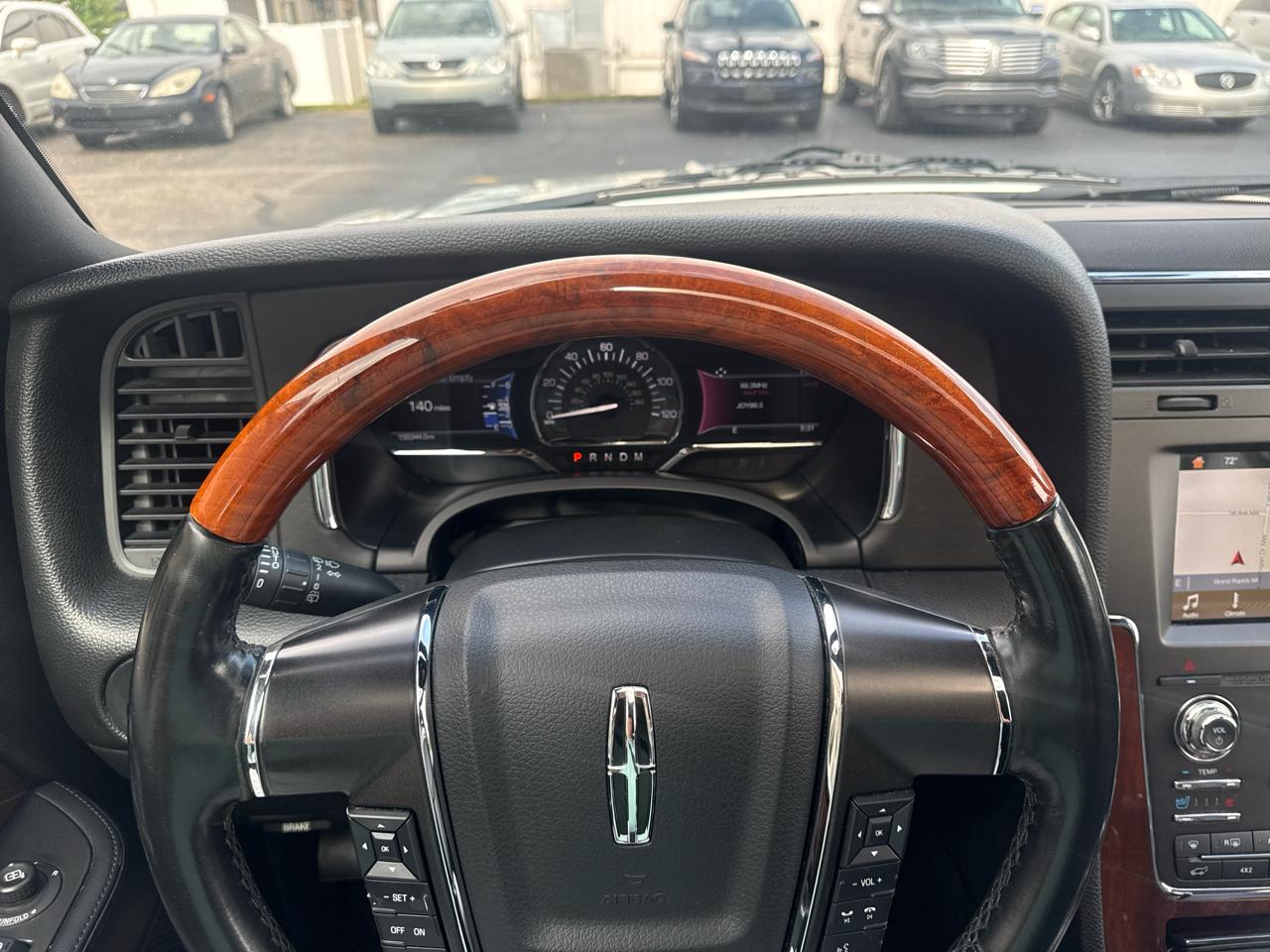 Lincoln Navigator L 4x4 Select 2017