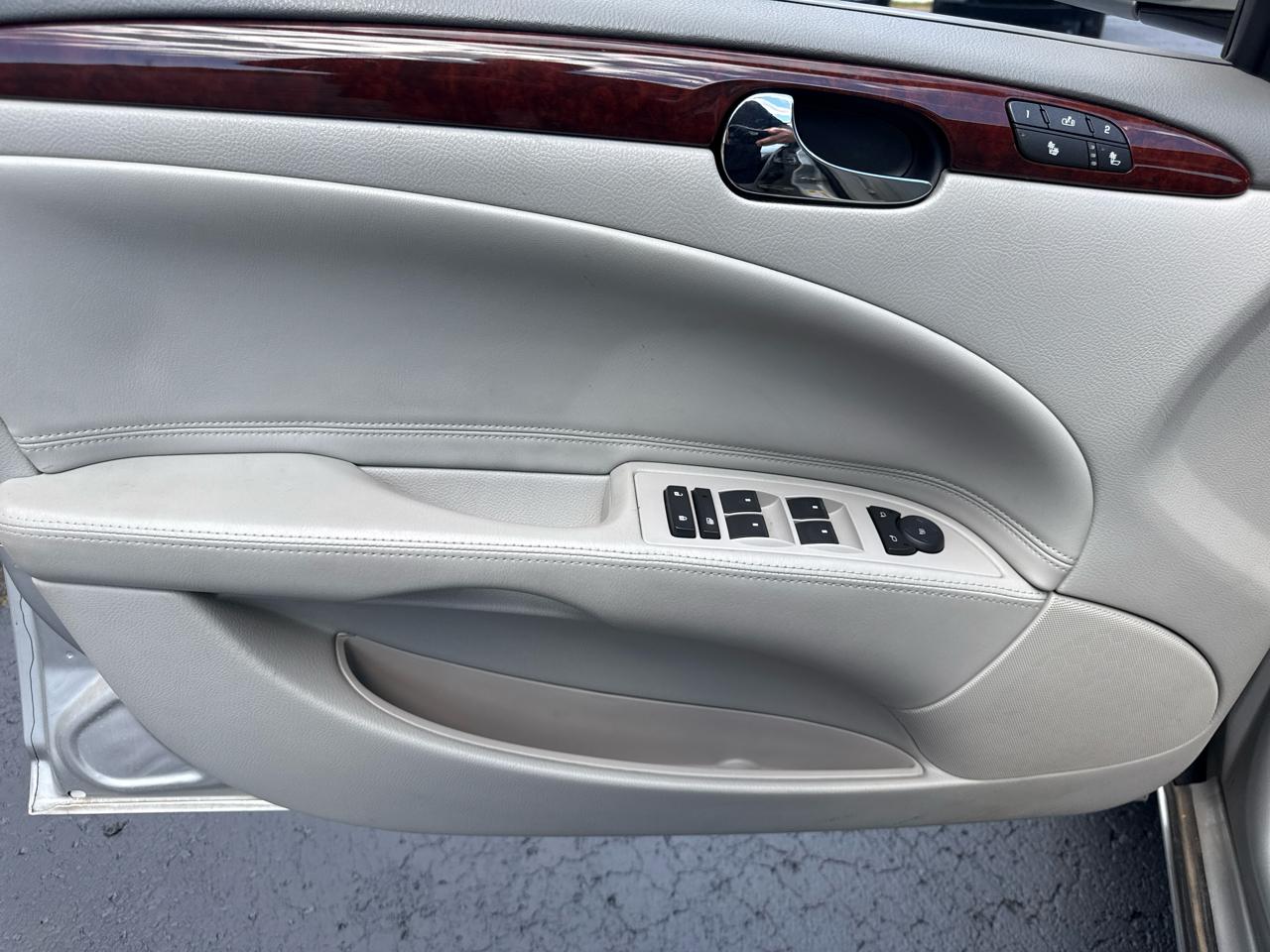 Buick Lucerne 4dr Sdn CXL V6 2006