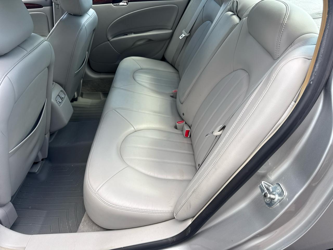 Buick Lucerne 4dr Sdn CXL V6 2006