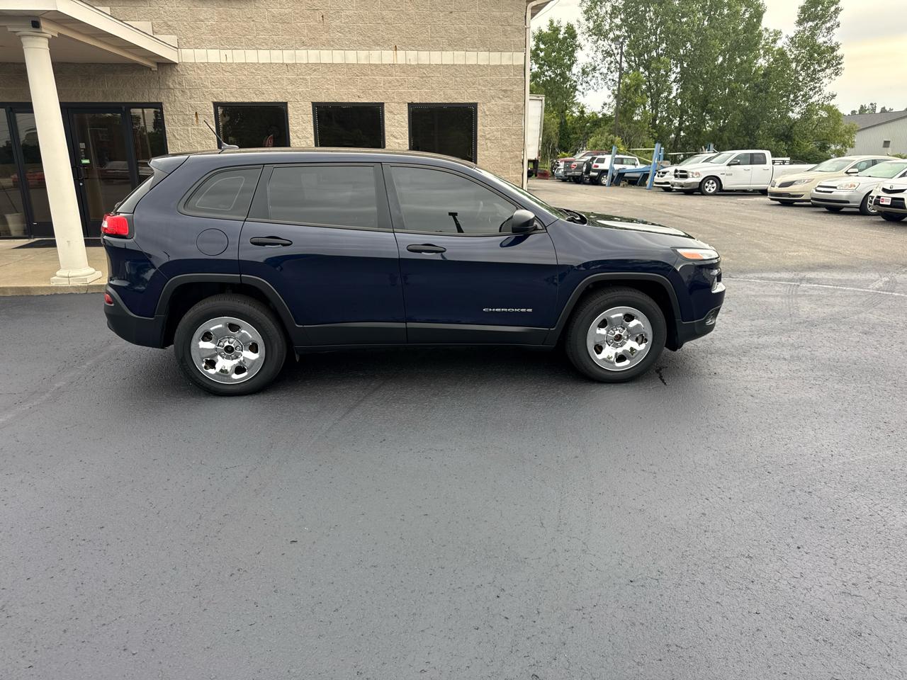 Jeep Cherokee 4WD 4dr Sport 2016