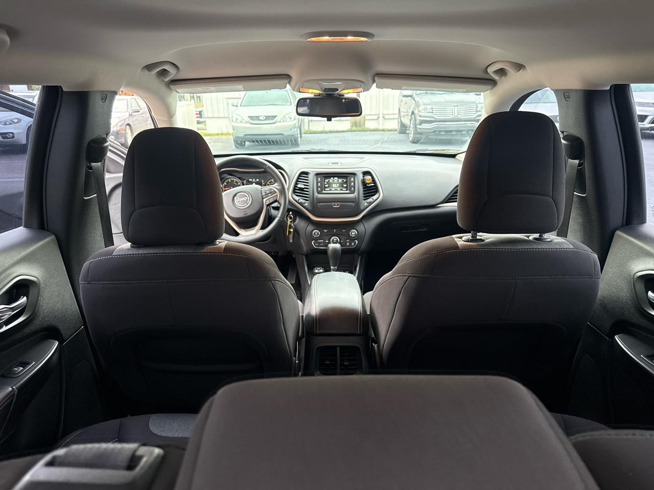 Jeep Cherokee 4WD 4dr Sport 2016