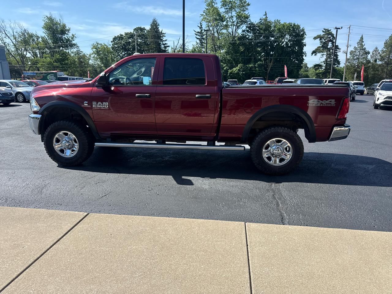 RAM 2500 Tradesman 4x4 Crew Cab 6'4" Box 2018