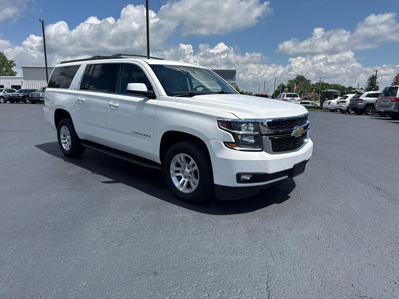 Chevrolet Suburban 4WD 4dr LT 2020
