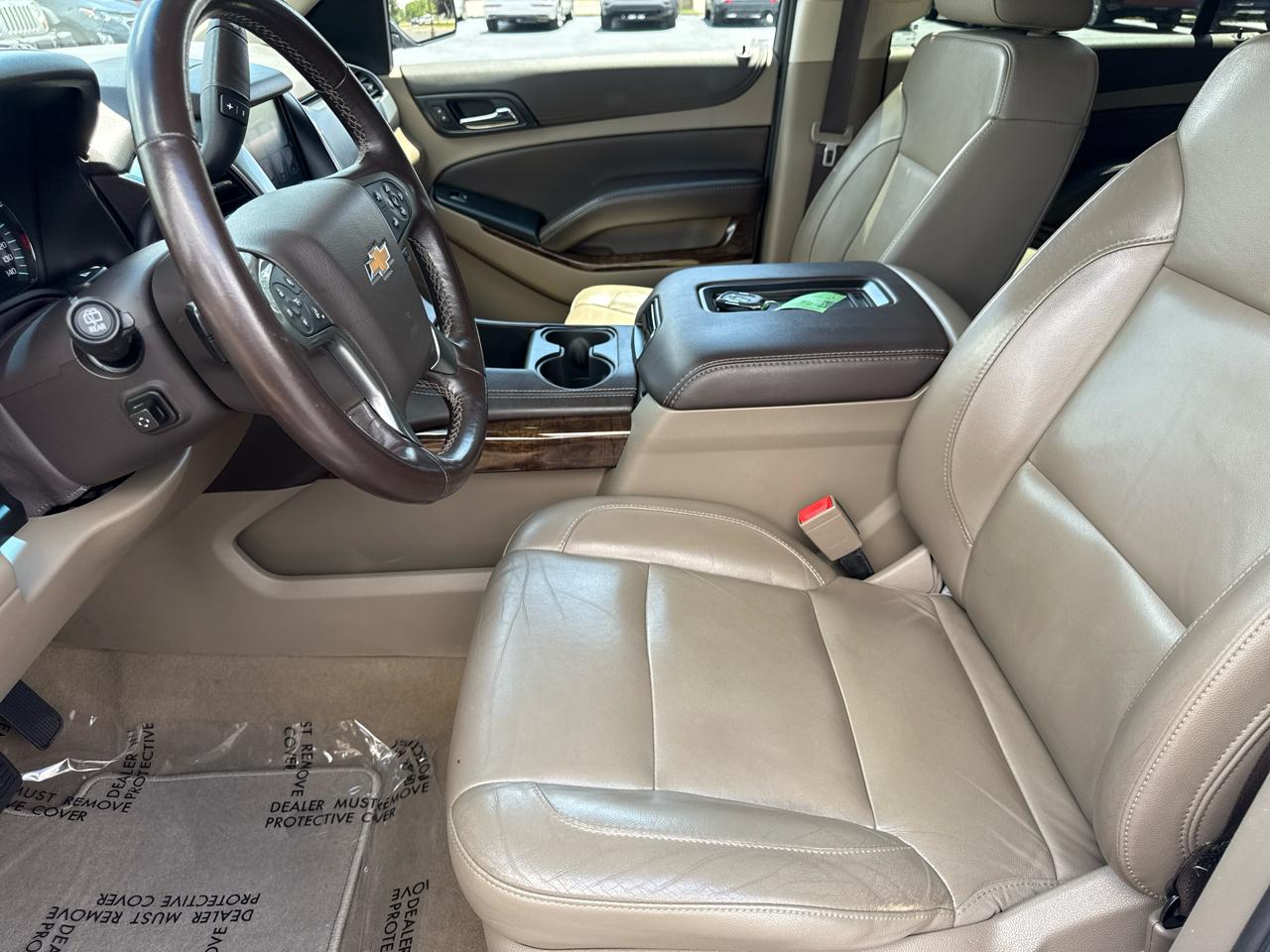 Chevrolet Suburban 4WD 4dr LT 2020