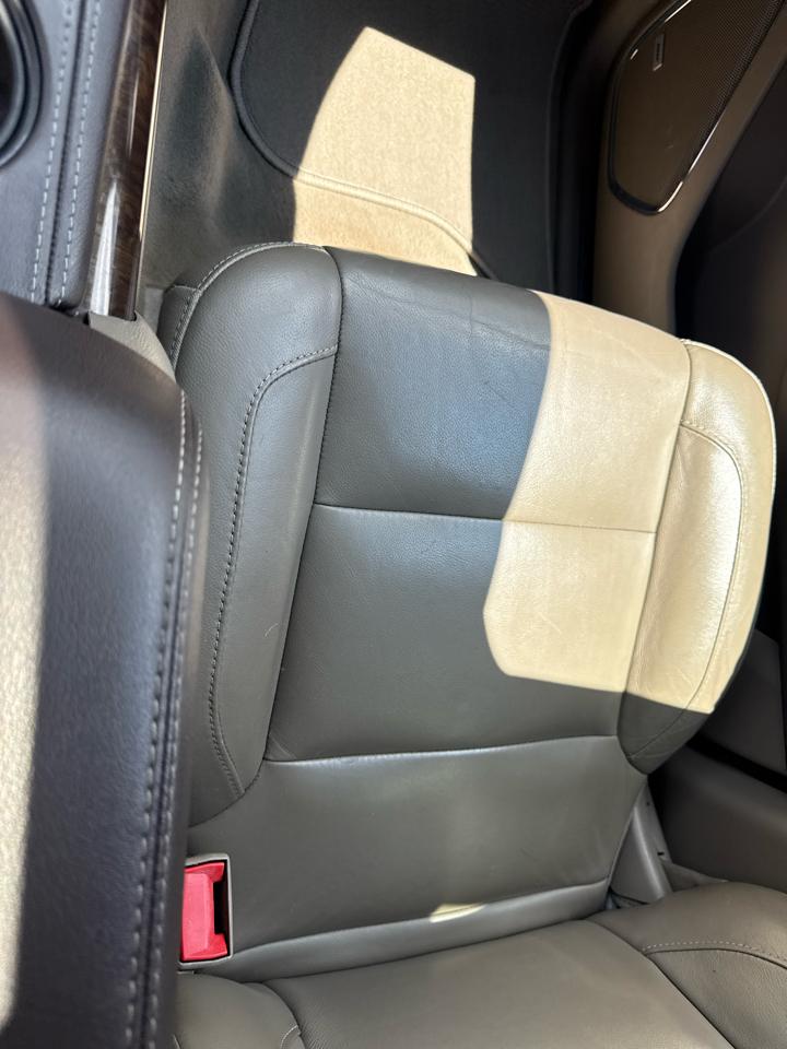 Chevrolet Suburban 4WD 4dr LT 2020