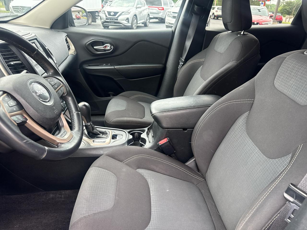 Jeep Cherokee 4WD 4dr Latitude 2016