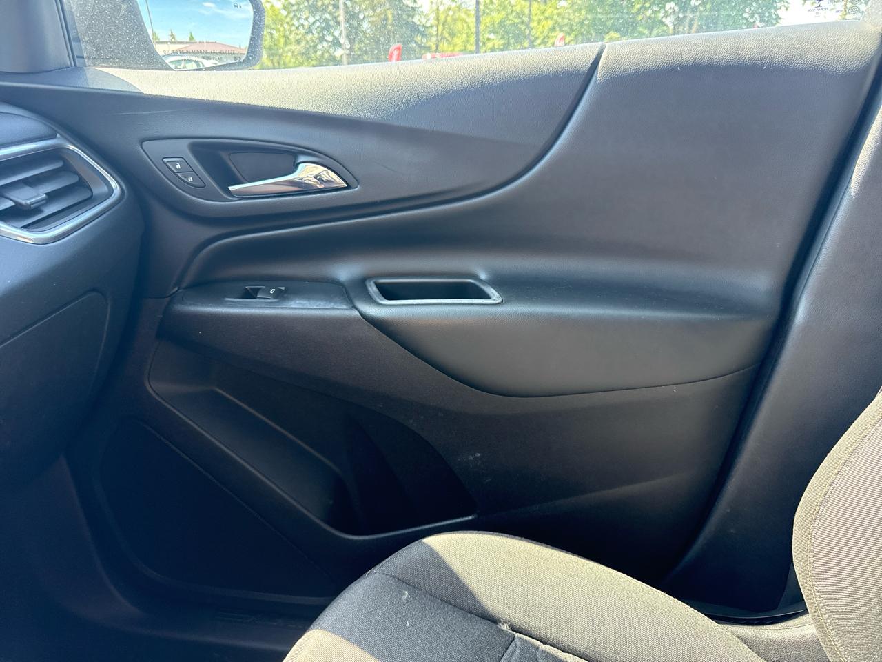 Chevrolet Equinox FWD 4dr LT w/1LT 2018