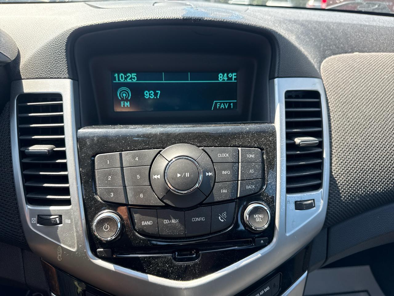 Chevrolet Cruze 4dr Sdn LT w/1LT 2012