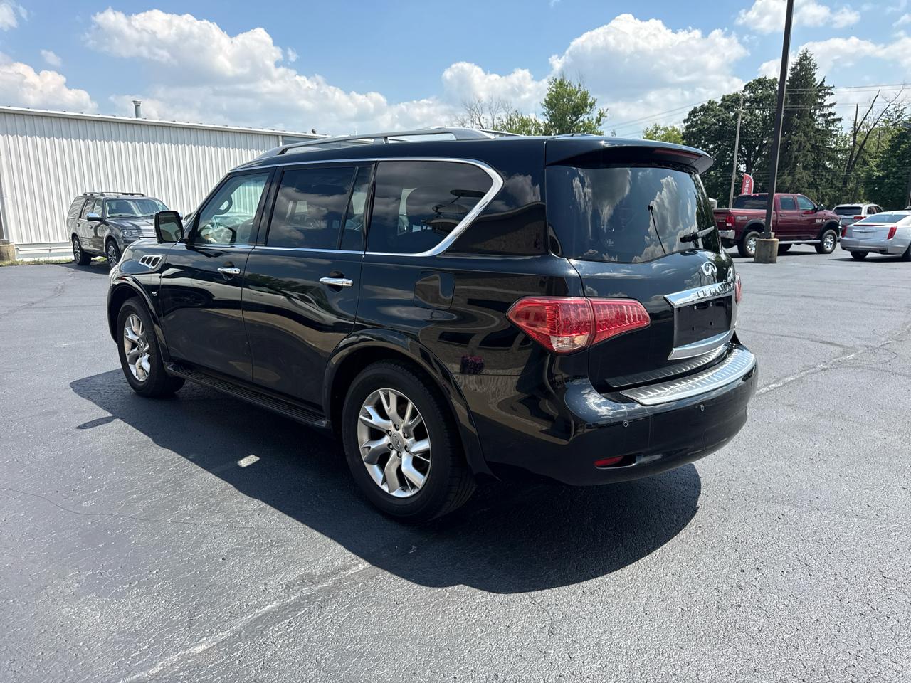 Infiniti QX80 4WD 4dr 2014