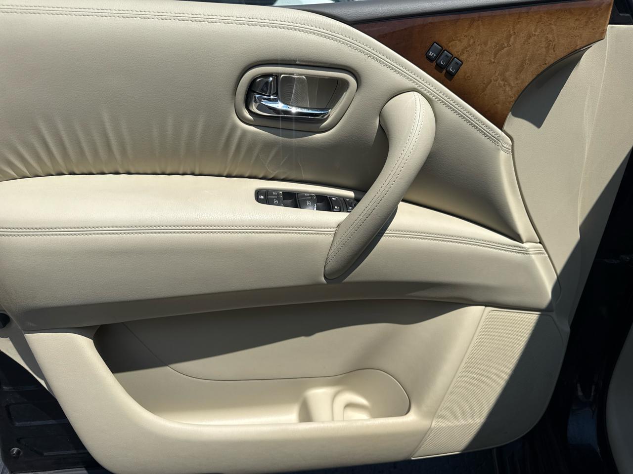 Infiniti QX80 4WD 4dr 2014