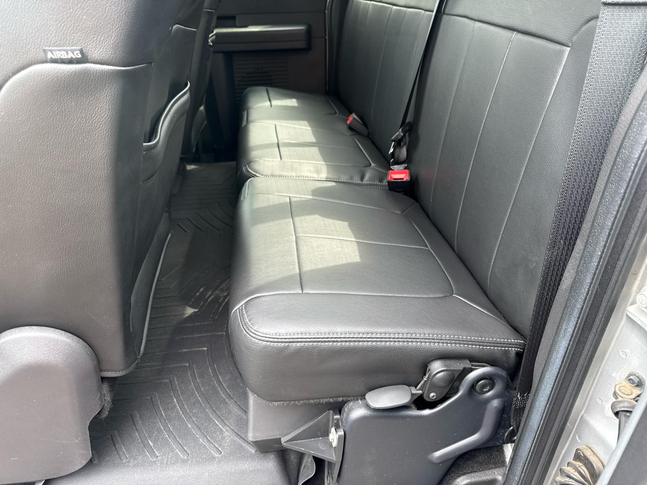 Ford Super Duty F-350 SRW 4WD SuperCab 158" Lariat 2015
