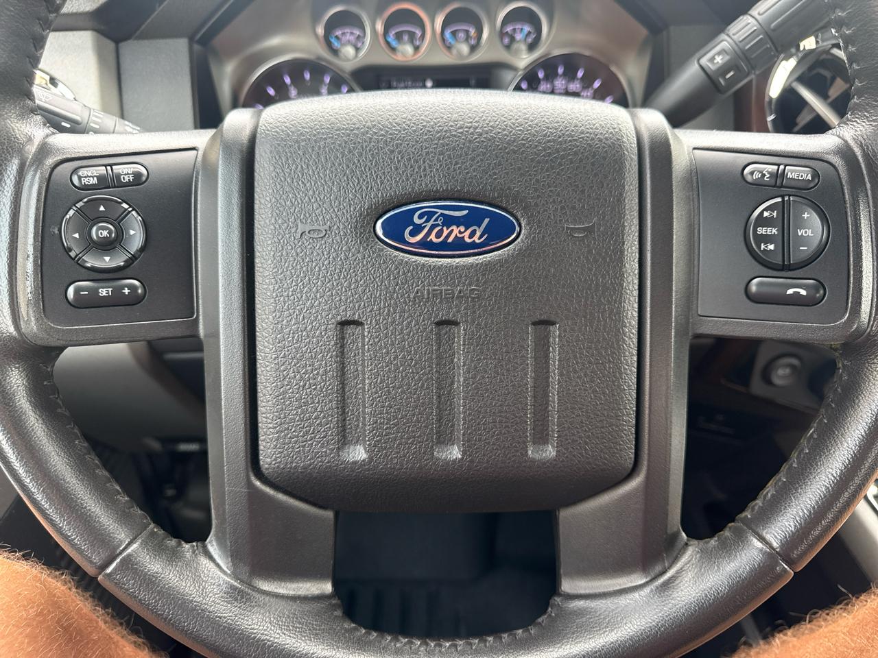 Ford Super Duty F-350 SRW 4WD SuperCab 158" Lariat 2015