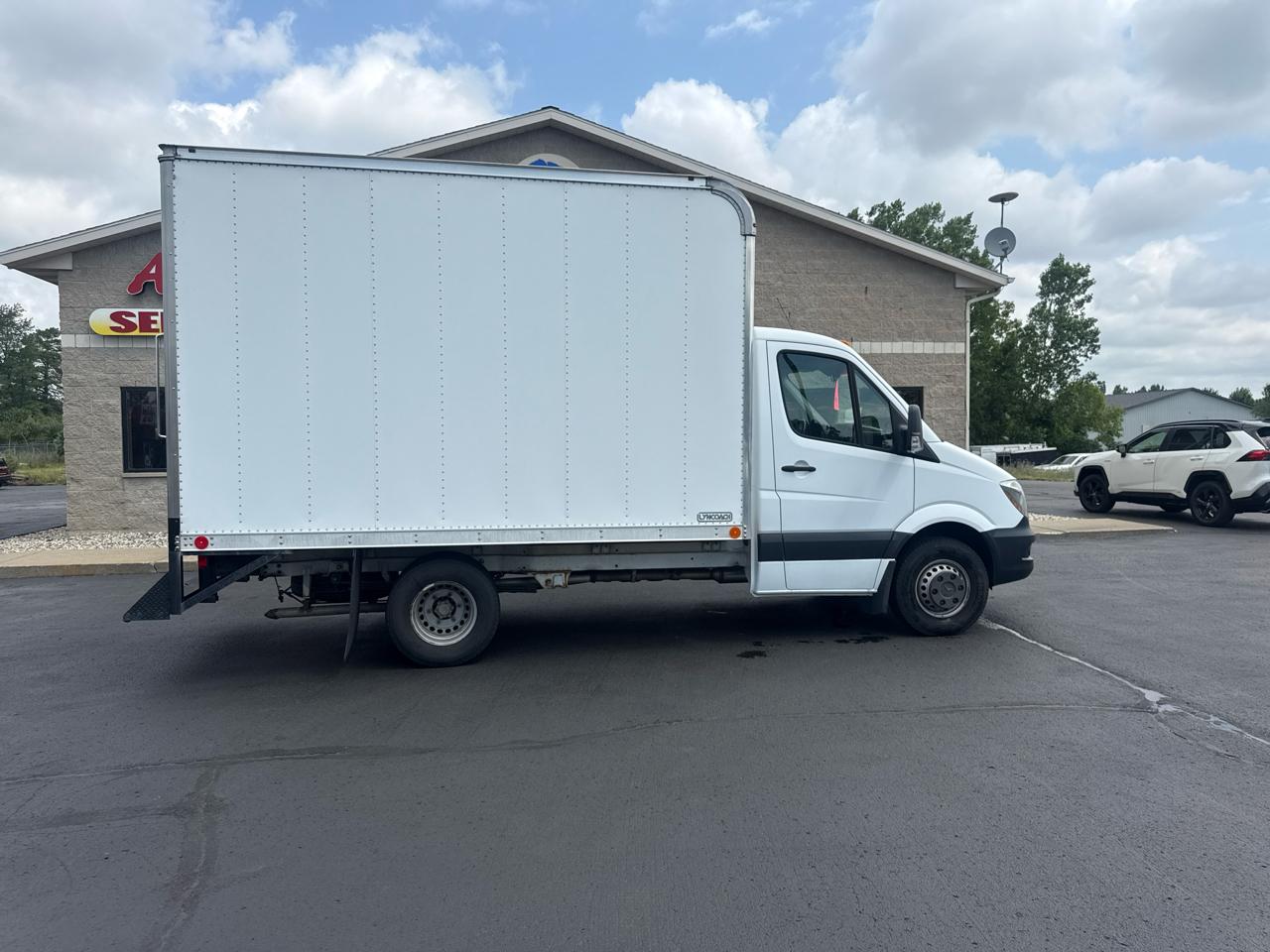 Mercedes-Benz Sprinter Cab Chassis  2017