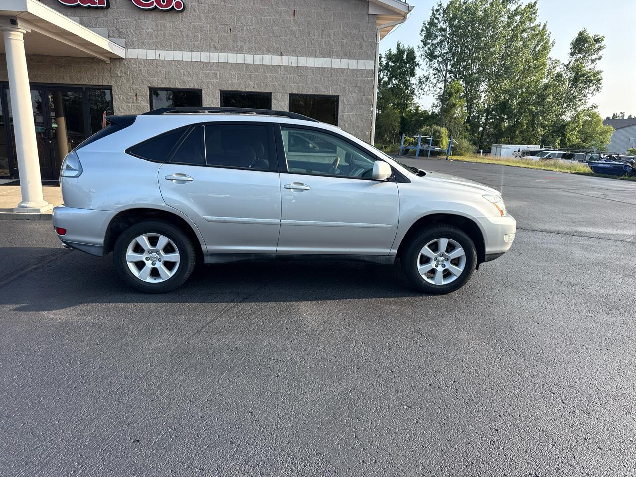 Lexus RX 330 4dr SUV AWD 2005