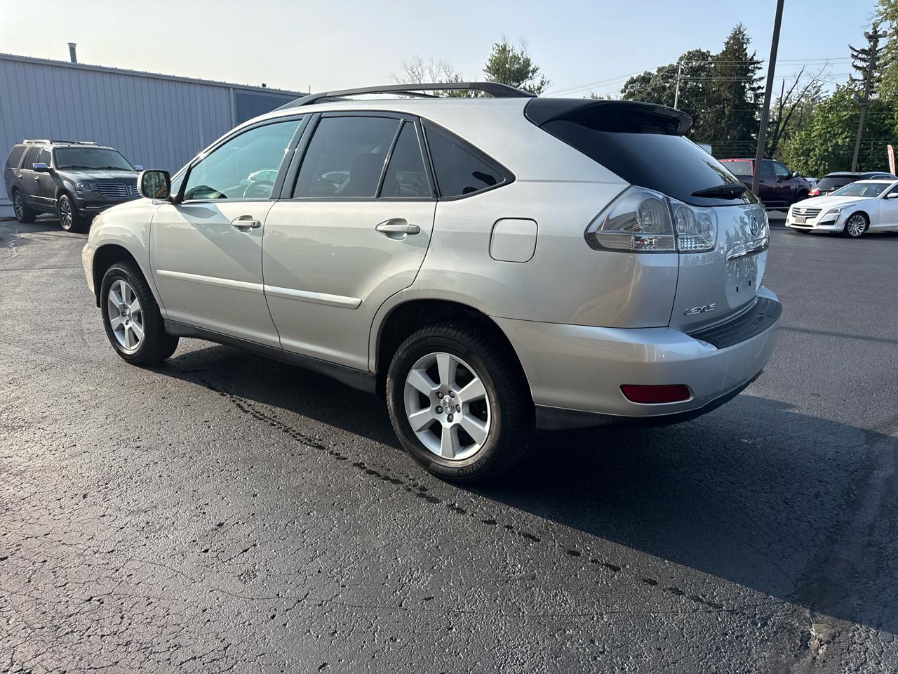 Lexus RX 330 4dr SUV AWD 2005