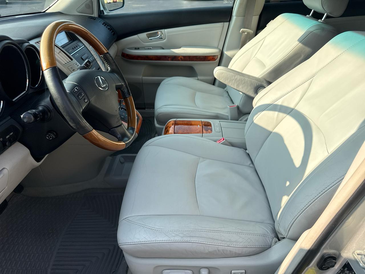 Lexus RX 330 4dr SUV AWD 2005