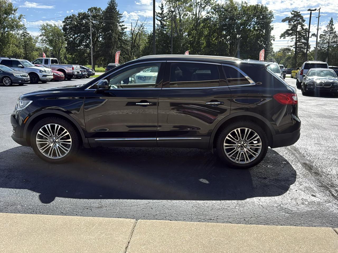 Lincoln MKX AWD 4dr Reserve 2016