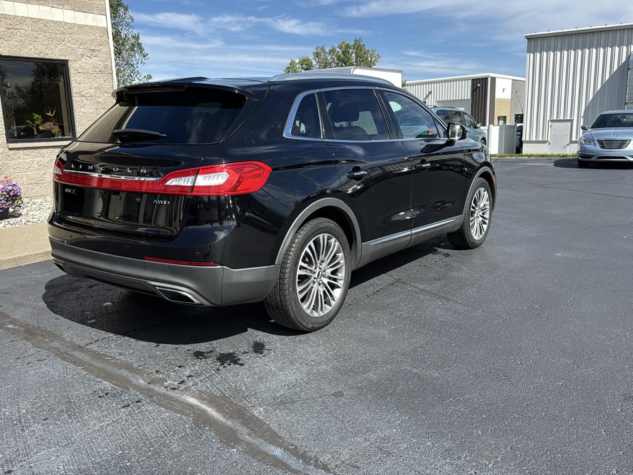 Lincoln MKX AWD 4dr Reserve 2016