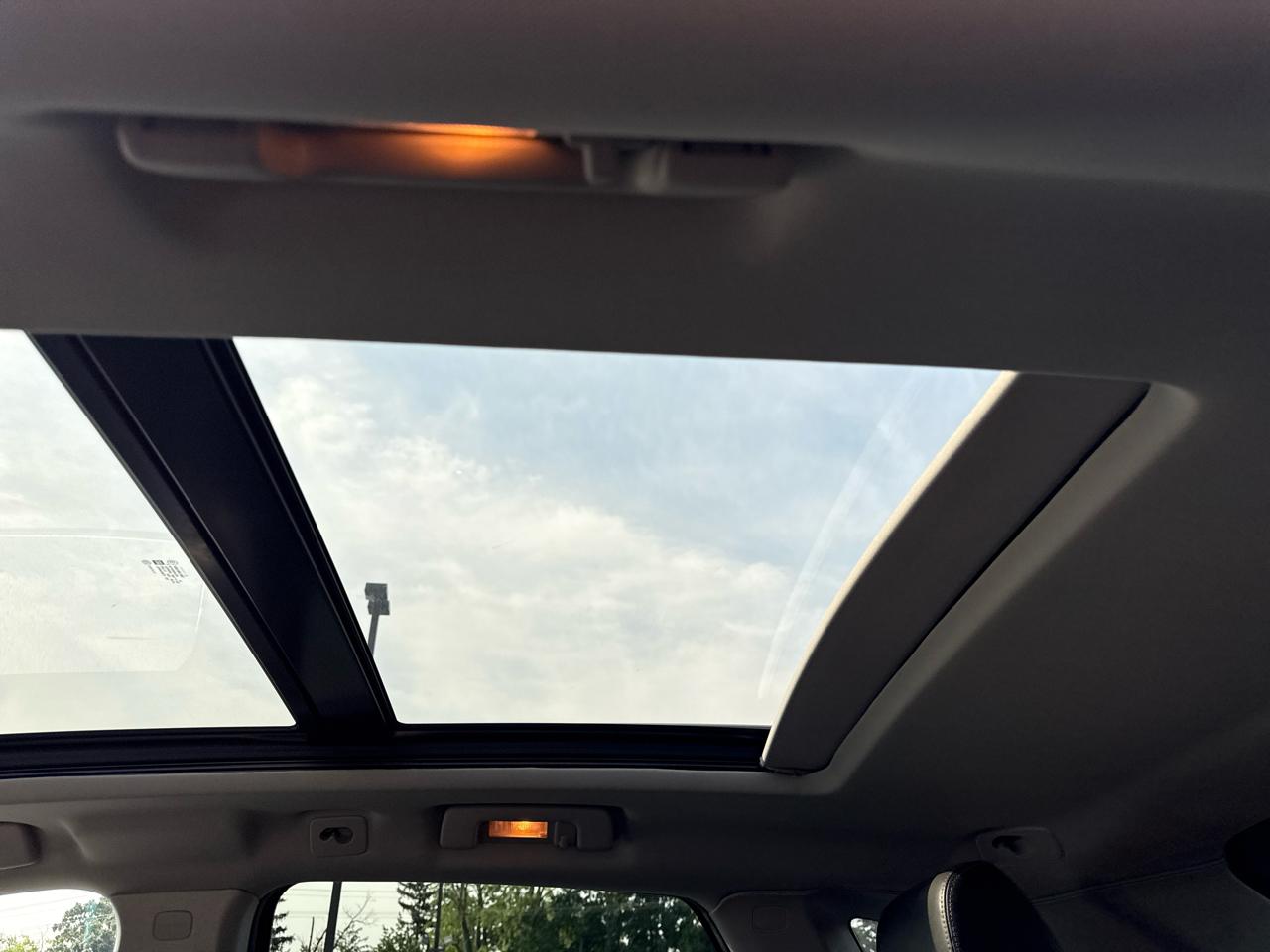 Cadillac SRX AWD 4dr Luxury Collection 2012