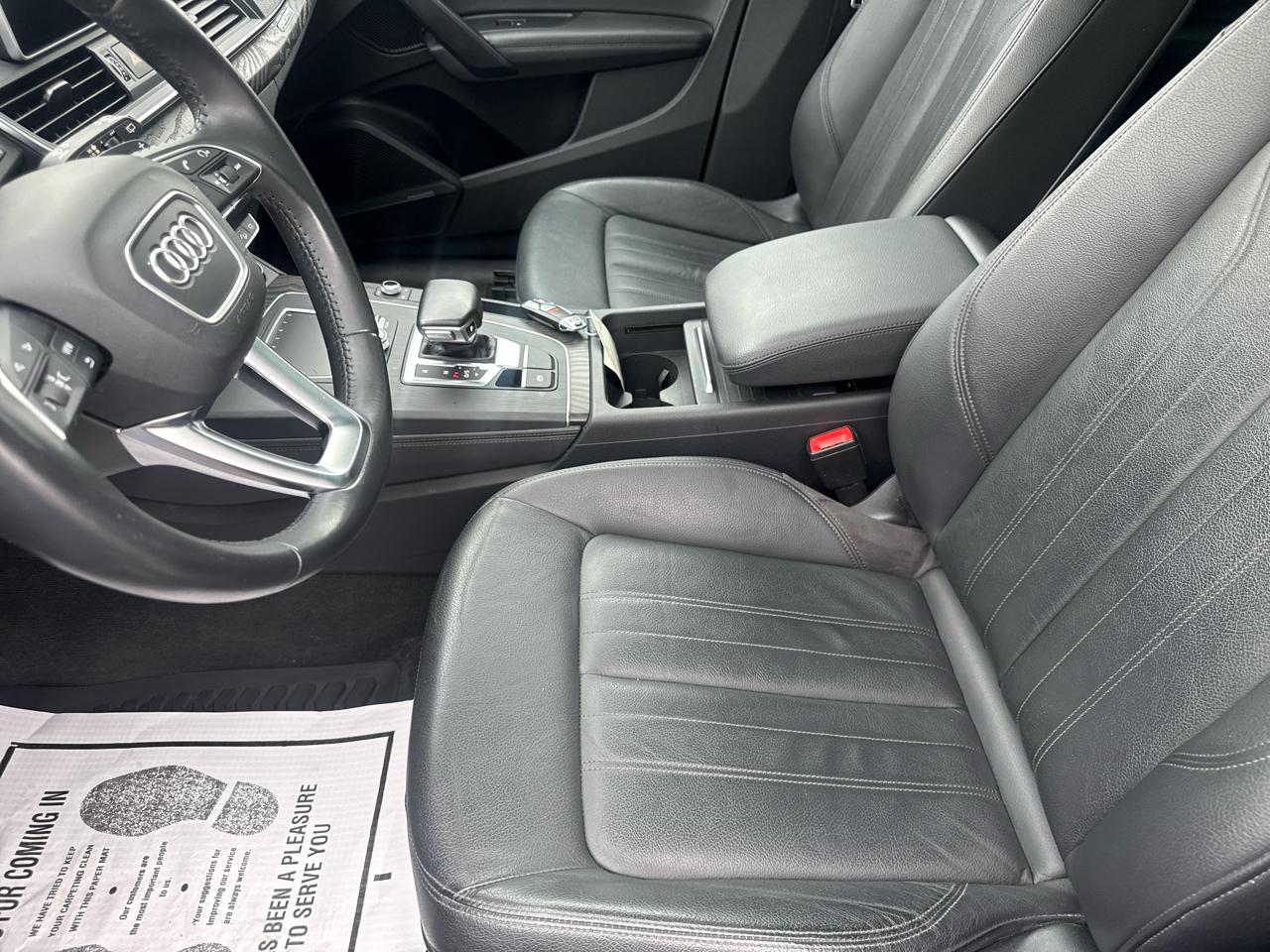 Audi Q5 Premium Plus 45 TFSI quattro 2019