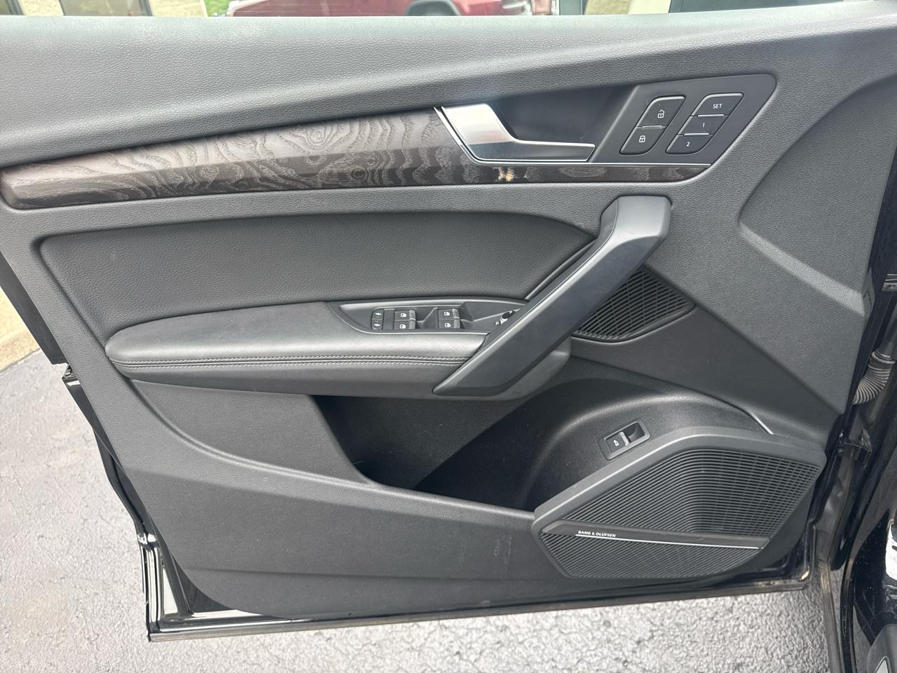 Audi Q5 Premium Plus 45 TFSI quattro 2019