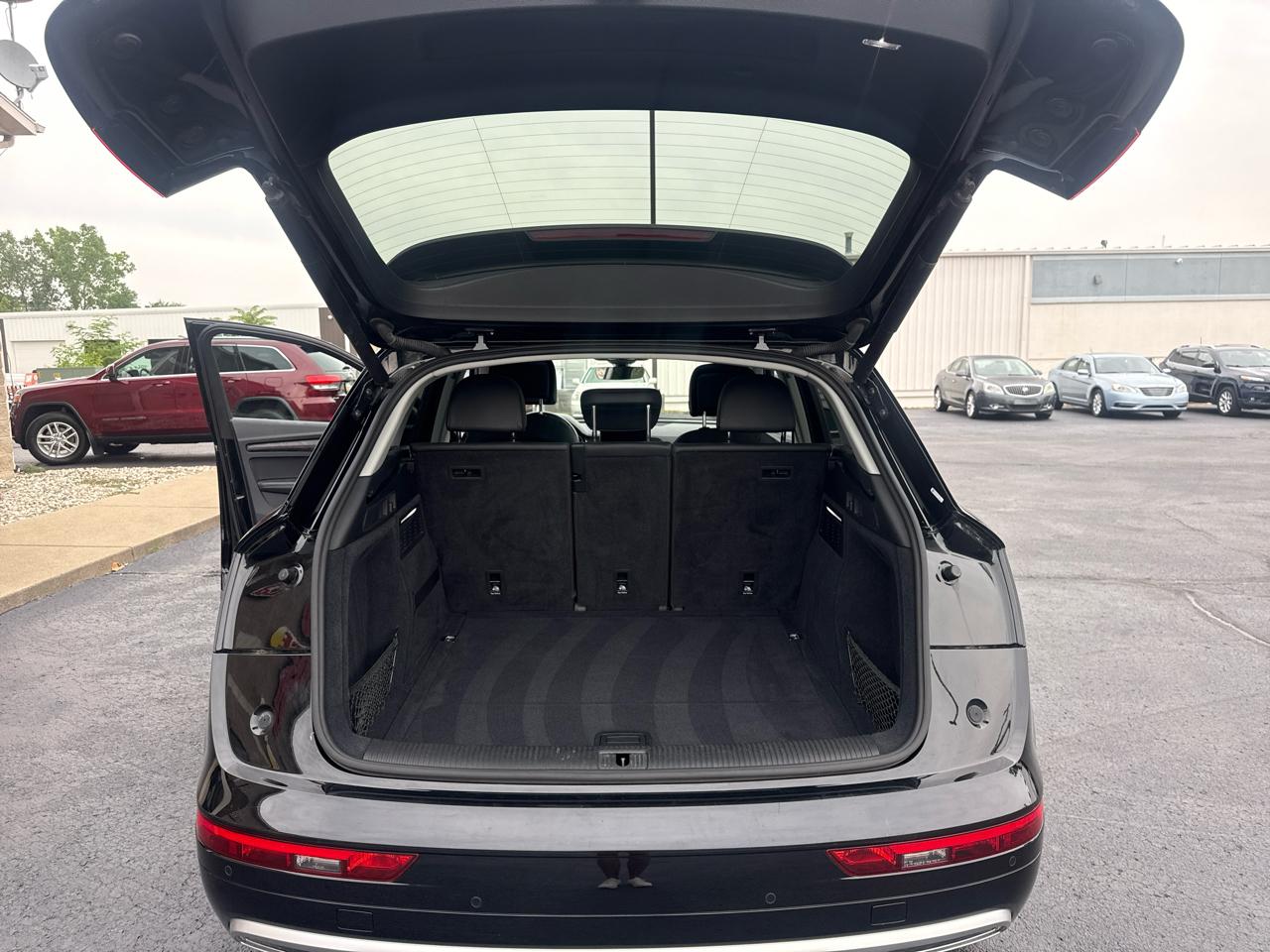 Audi Q5 Premium Plus 45 TFSI quattro 2019