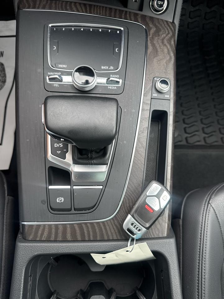 Audi Q5 Premium Plus 45 TFSI quattro 2019