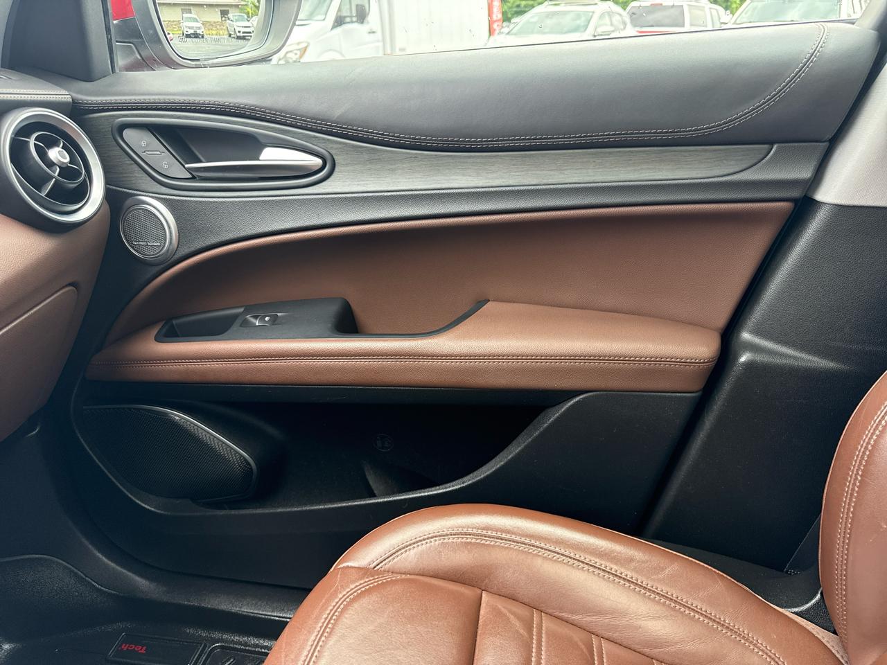 Alfa Romeo Stelvio Ti Lusso AWD 2019