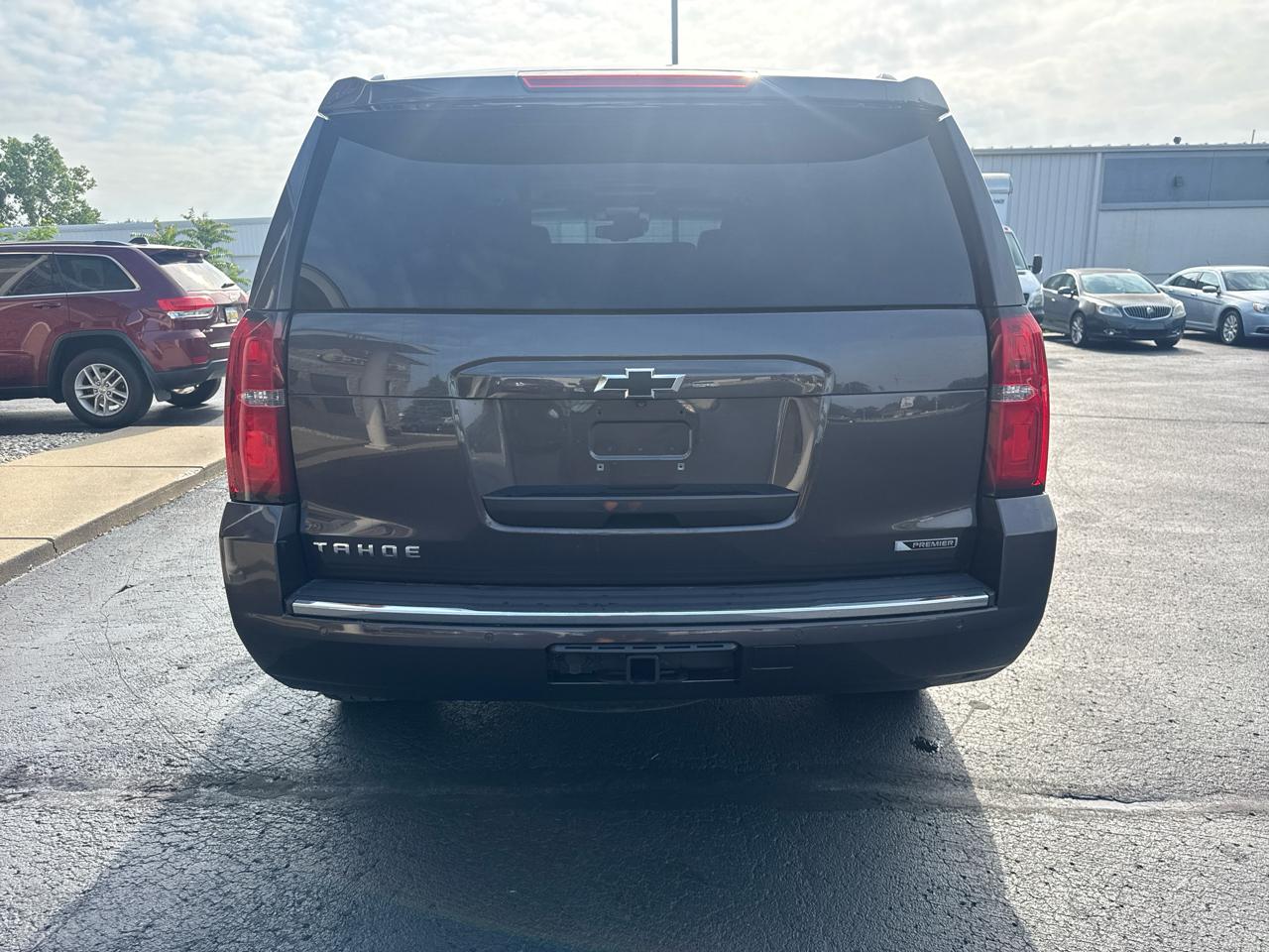 Chevrolet Tahoe 4WD 4dr Premier 2017