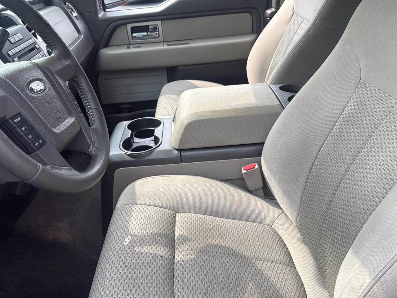Ford F-150 2WD SuperCab 145" FX2 Sport 2010
