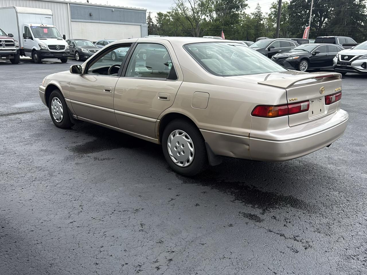 Toyota Camry 4dr Sdn XLE Auto 1997