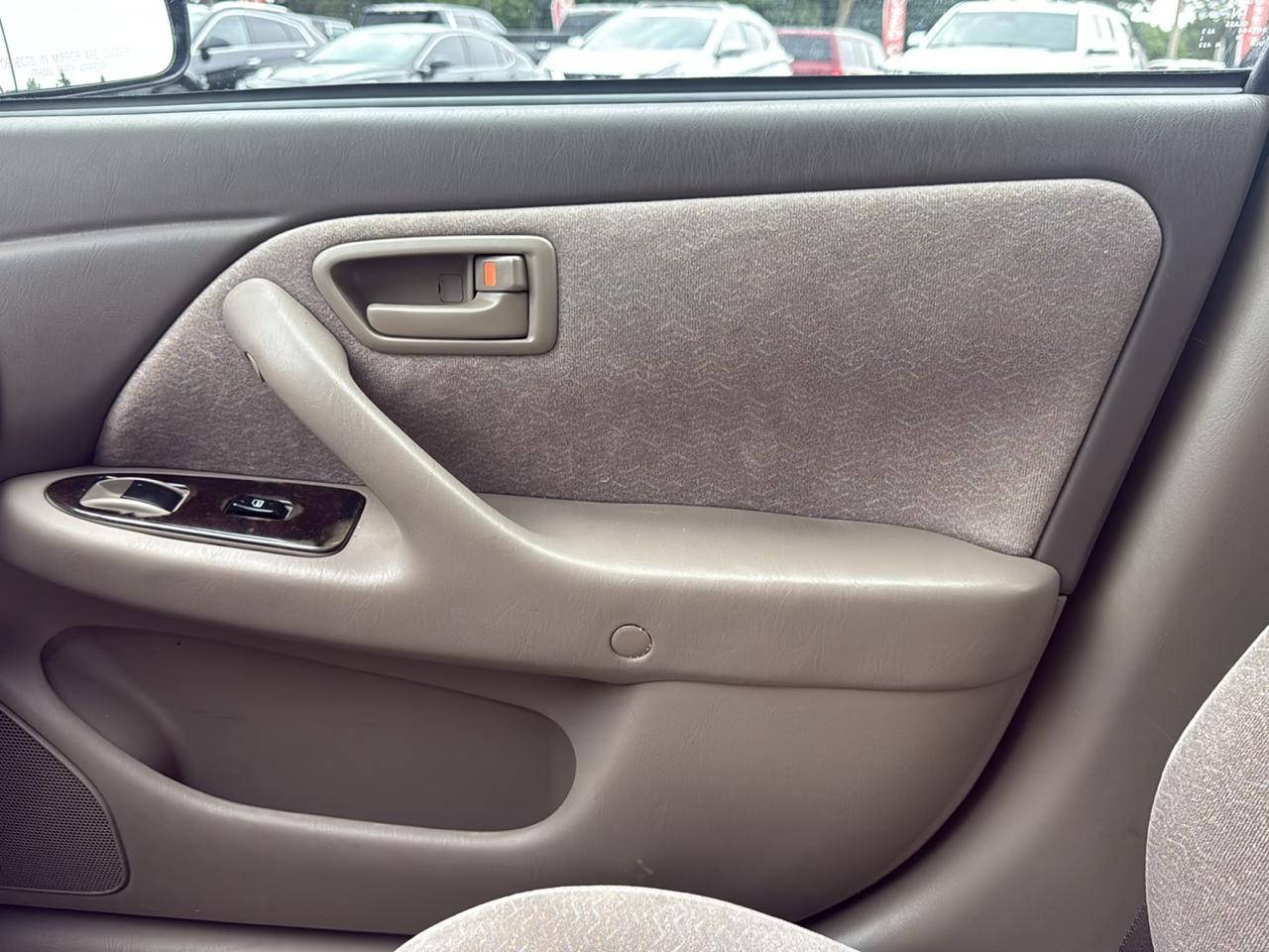 Toyota Camry 4dr Sdn XLE Auto 1997