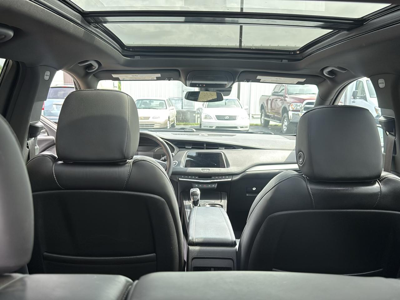 Cadillac XT4 AWD 4dr Premium Luxury 2020
