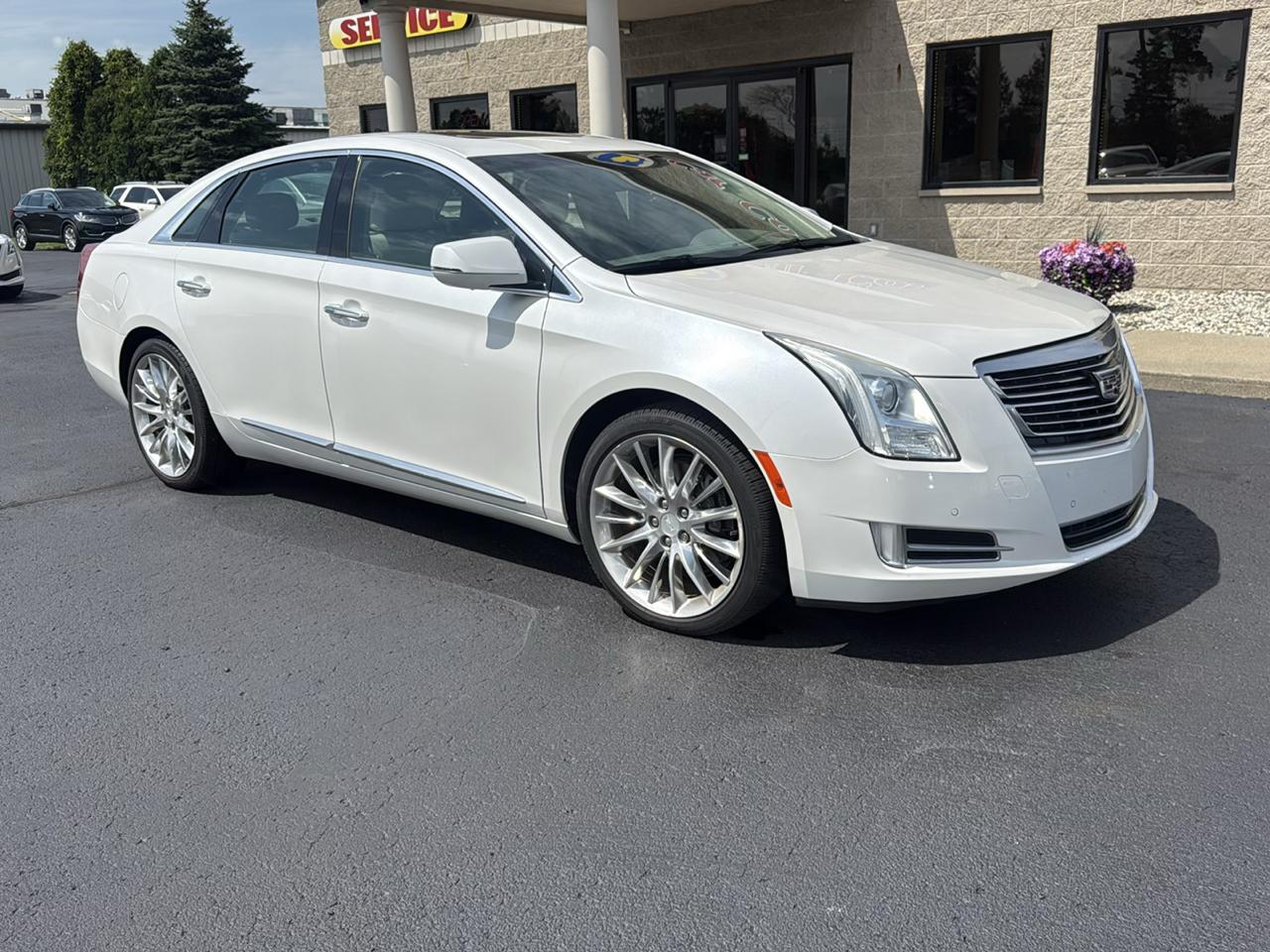 Cadillac XTS 4dr Sdn Platinum AWD 2016