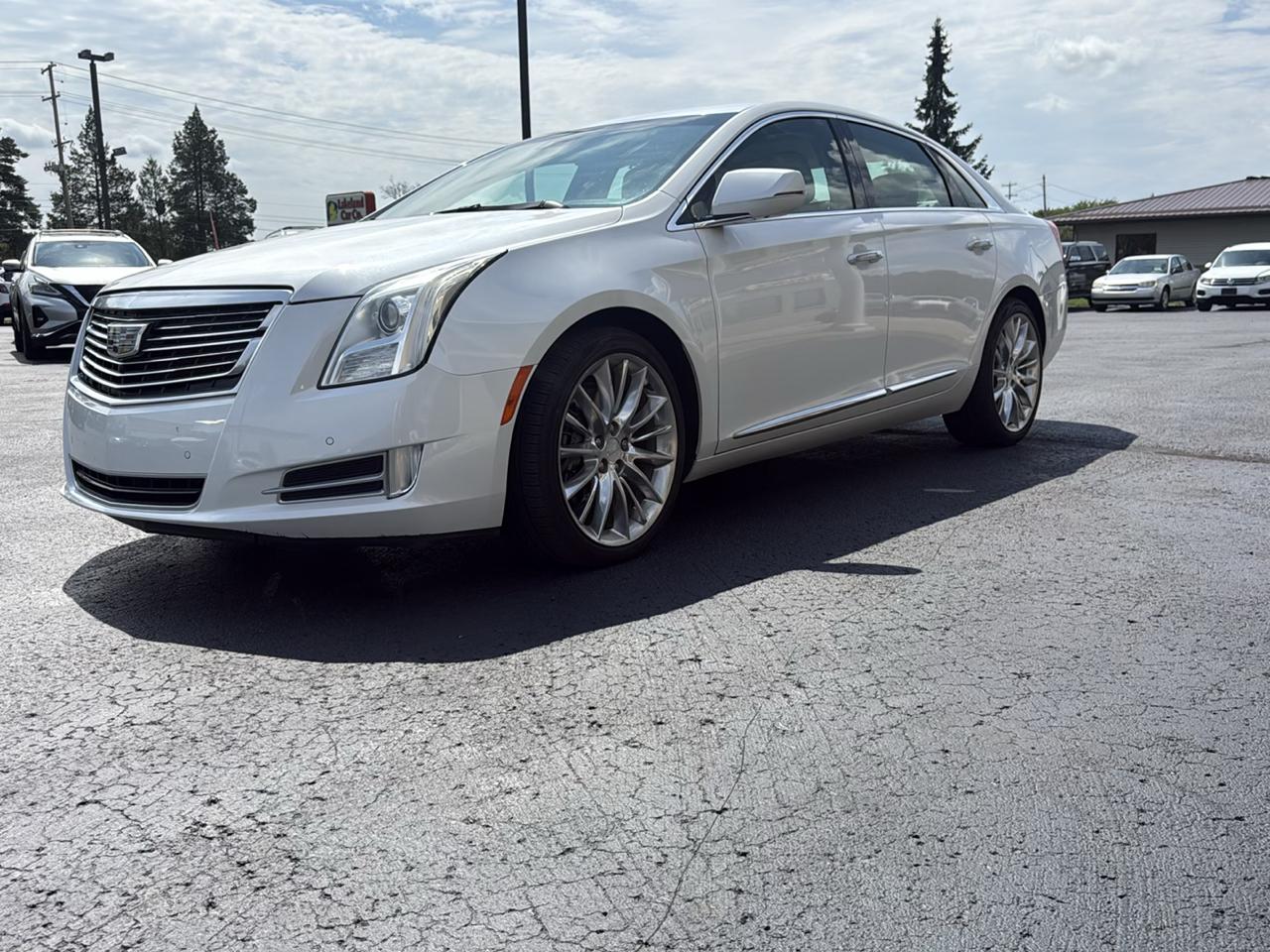 Cadillac XTS 4dr Sdn Platinum AWD 2016
