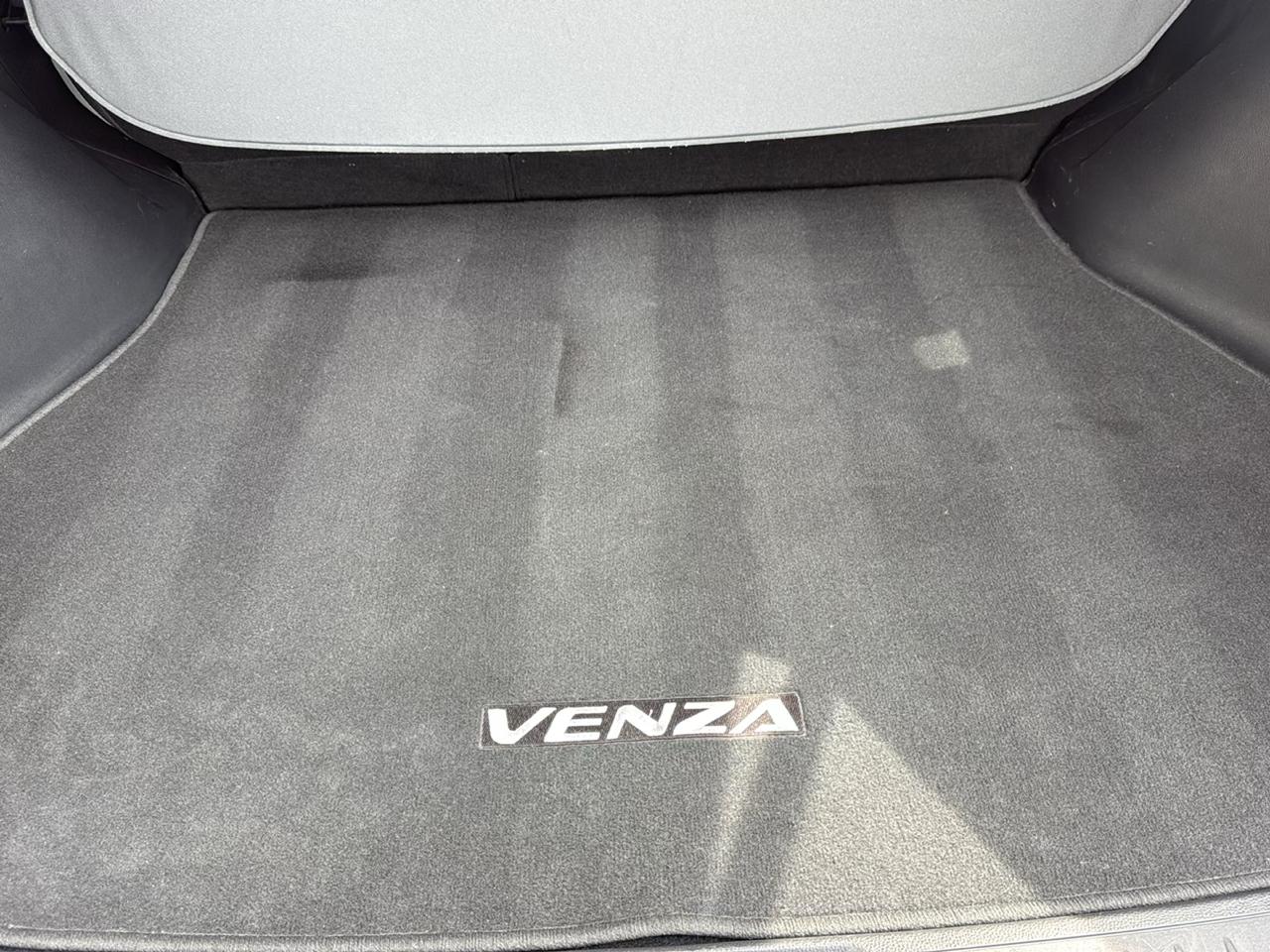 Toyota Venza Limited AWD (Natl) 2022