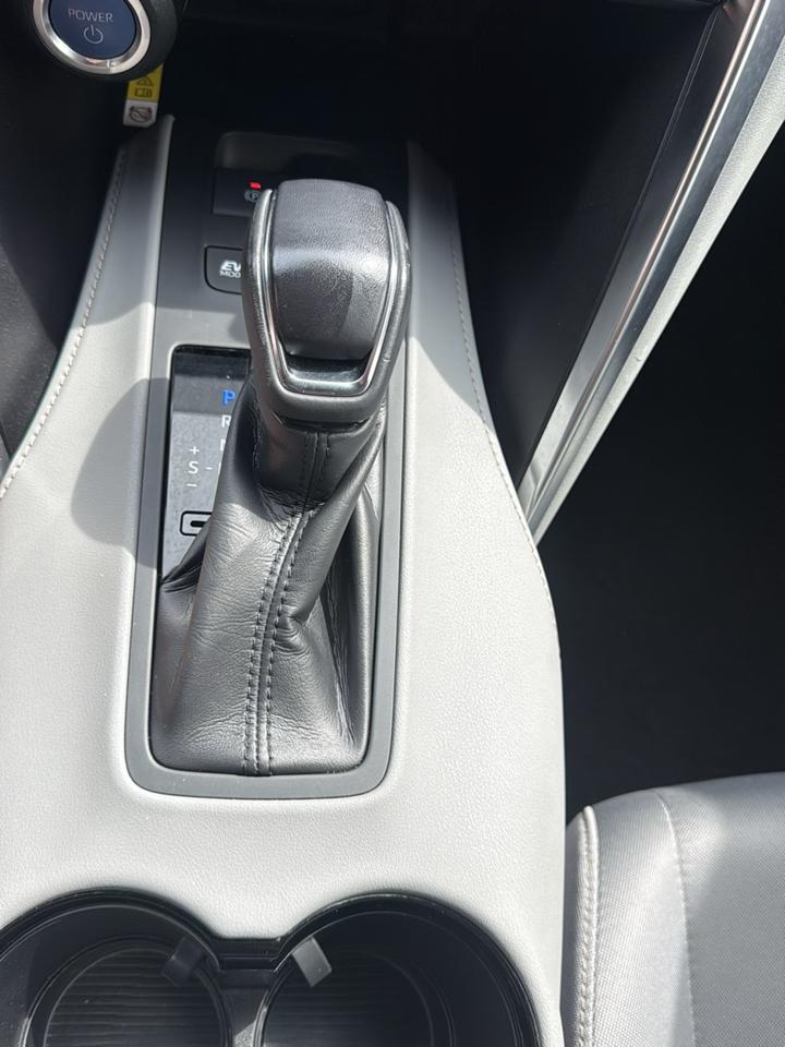 Toyota Venza Limited AWD (Natl) 2022