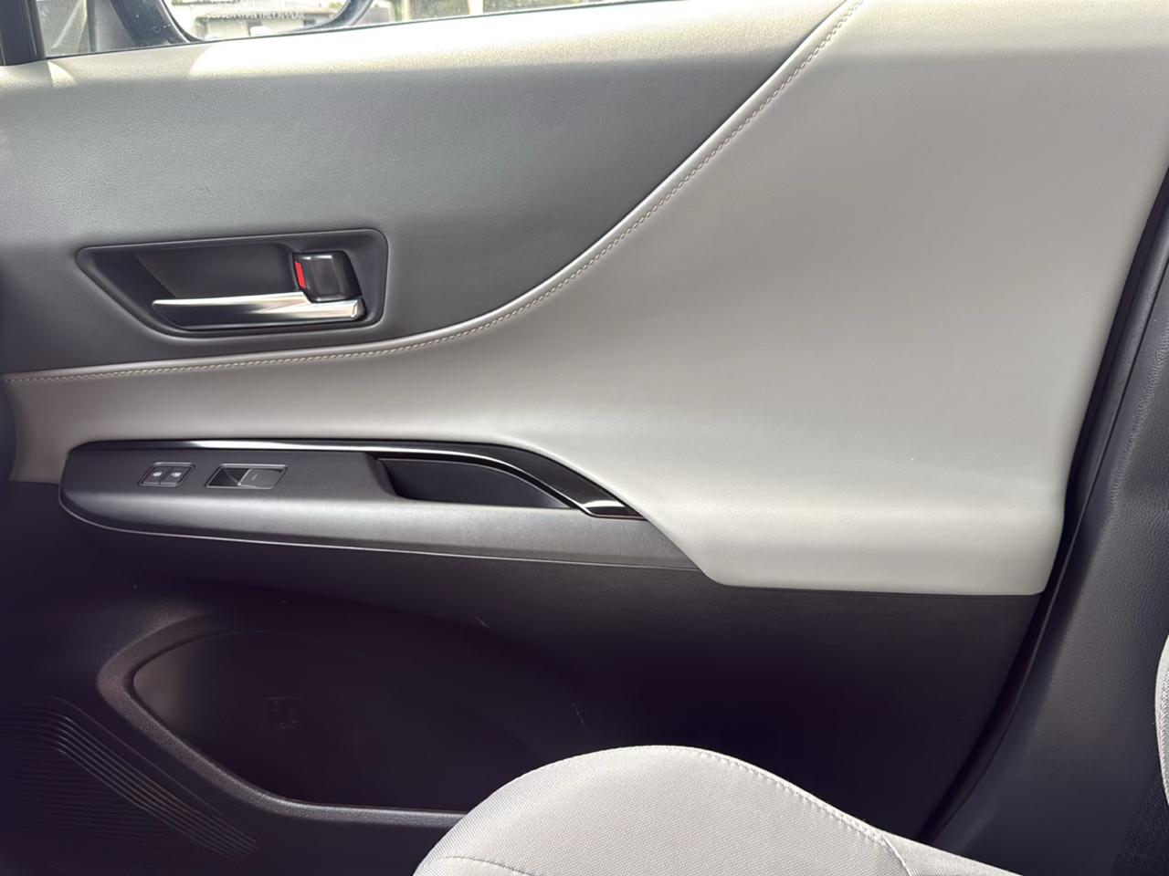 Toyota Venza Limited AWD (Natl) 2022