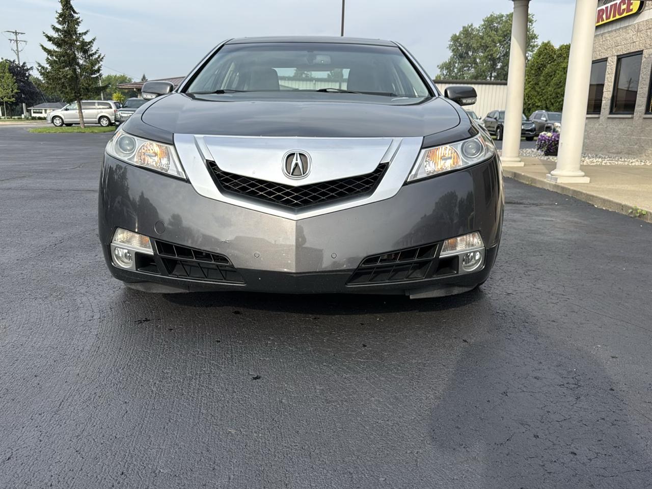 Acura TL 4dr Sdn Auto SH-AWD Tech 2010