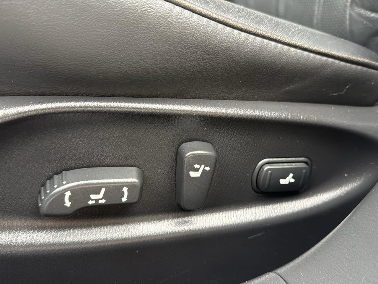 Infiniti M37 4dr Sdn AWD 2012