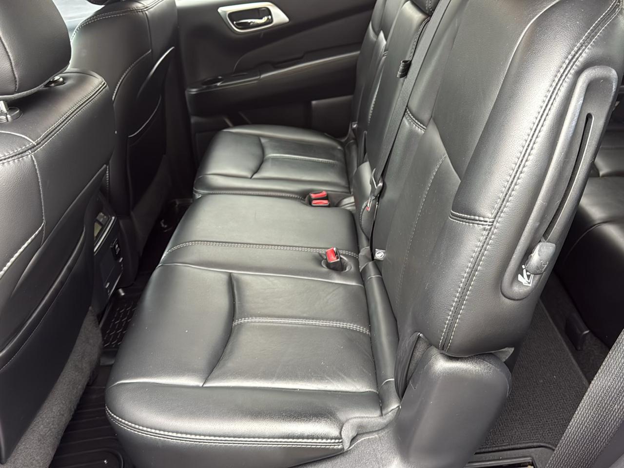 Nissan Pathfinder 4WD 4dr SL 2016