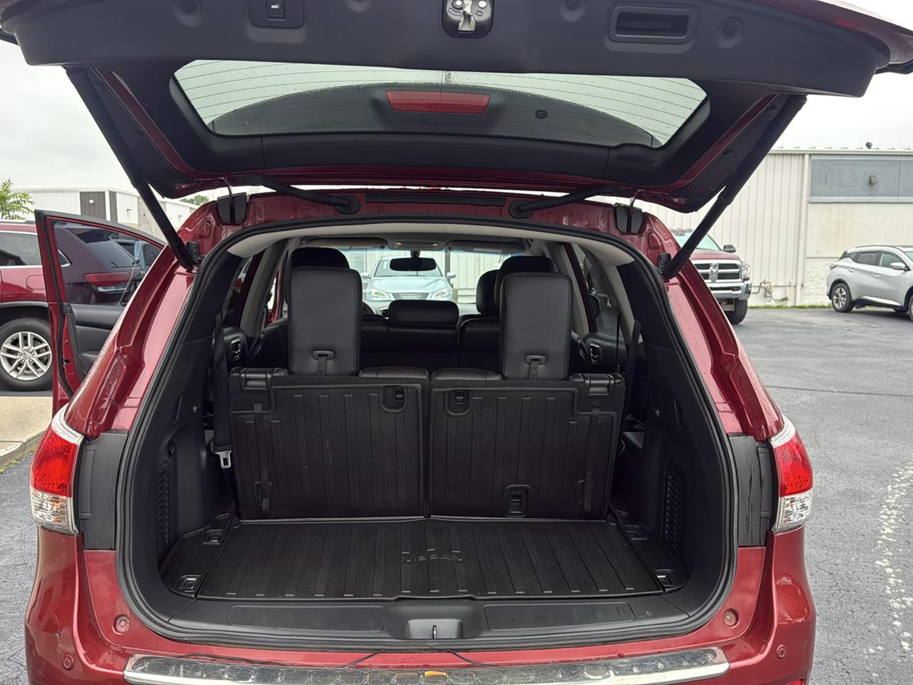 Nissan Pathfinder 4WD 4dr SL 2016
