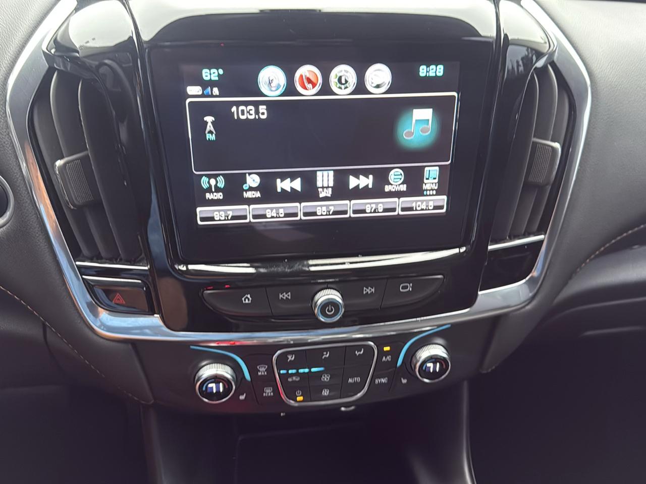 Chevrolet Traverse AWD 4dr LT Cloth w/1LT 2019