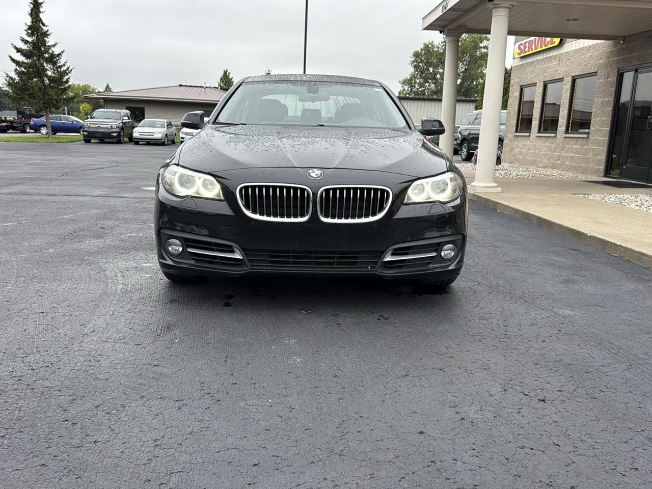 BMW 5 Series 4dr Sdn 528i xDrive AWD 2016